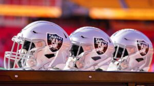 Raiders offseason prediction lands 0 million 4-time Pro Bowl QB in Las Vegas