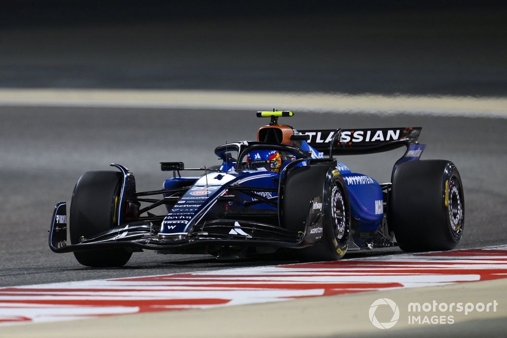 Sainz ended day two on top for Williams