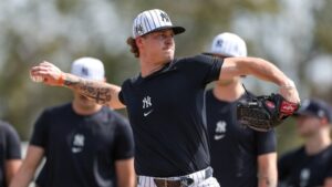 Yankees top pitching prospect Chase Hampton undergoes Tommy John surgery