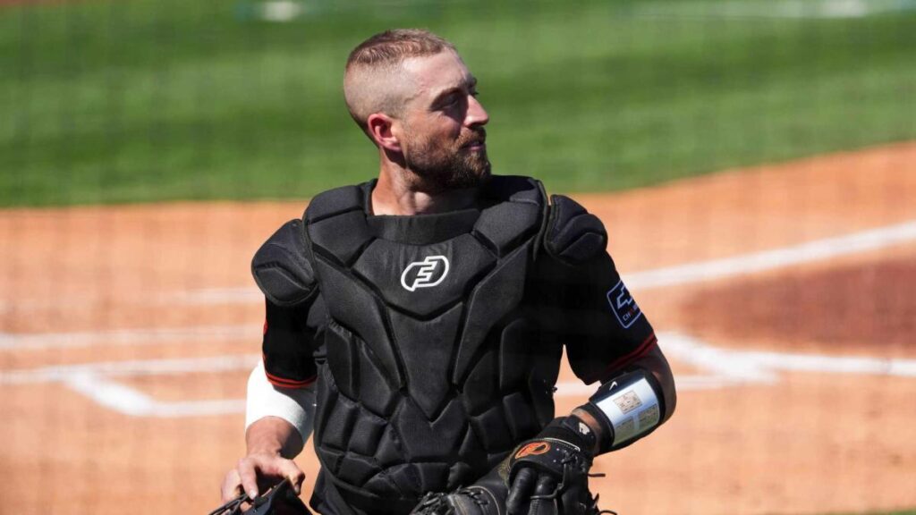 Giants’ Tom Murphy sidelined at spring training by herniated disk in his back