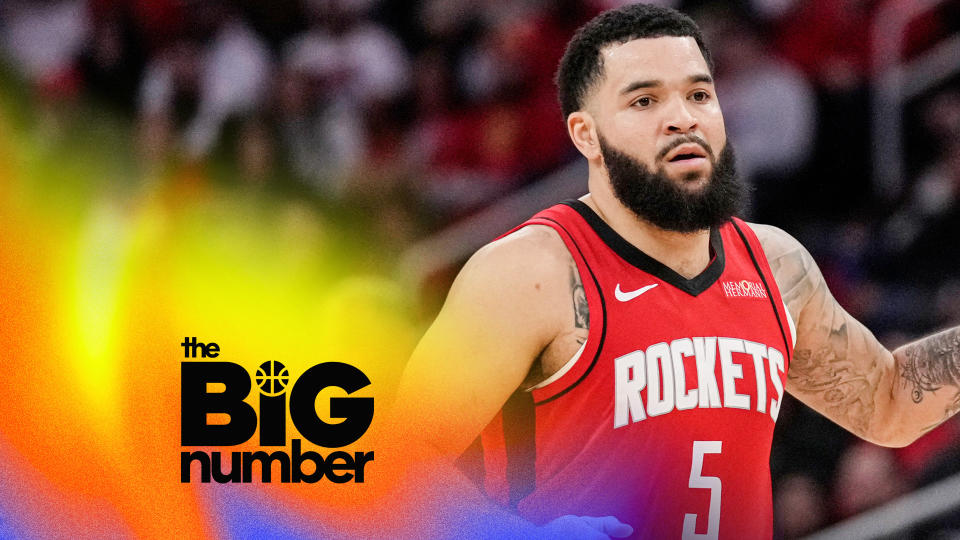 Houston Rockets guard Fred VanVleet controls the ball during an NBA basketball game against the Cleveland Cavaliers in Houston, Wednesday, Jan. 22, 2025. (AP Photo/Ashley Landis)