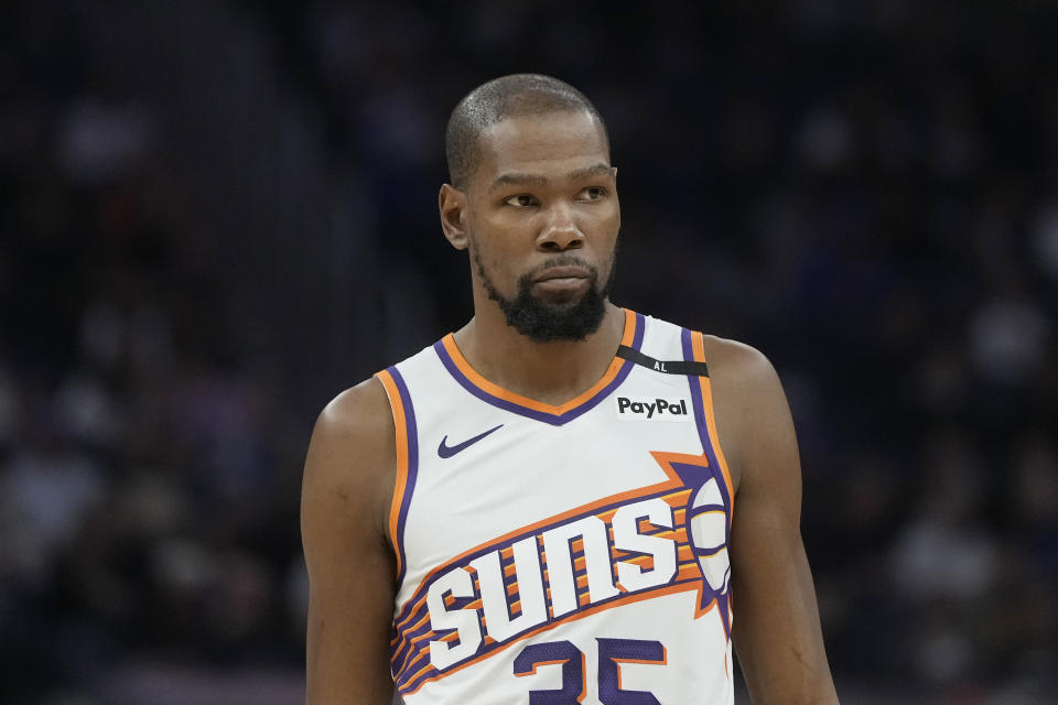 Kevin Durant reportedly doesn't want to return to Golden State. (AP Photo/Jeff Chiu)