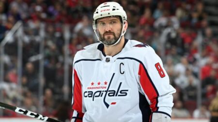 When will Alex Ovechkin break Wayne Gretzky’s goal record? Updated schedule for Capitals star to make history