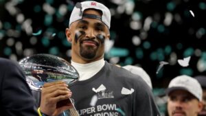 Did Eagles decline White House invitation? Fact-checking latest rumor involving Super Bowl champions