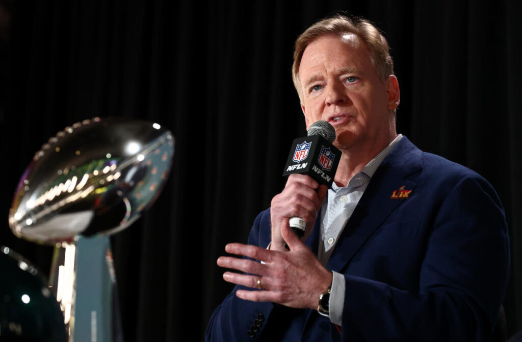 Yahoo Sports AM: Goodell backs DEI