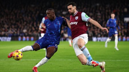 Chelsea vs West Ham LIVE SCORE: Premier League clash on NOW as Madueke comes close – latest updates