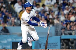 Mookie Betts a late lineup scratch for Dodgers’ Freeway Series opener