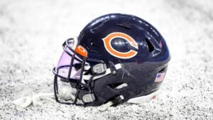 Bears get major upgrade to offense in All-Pro guard after trade with Chiefs