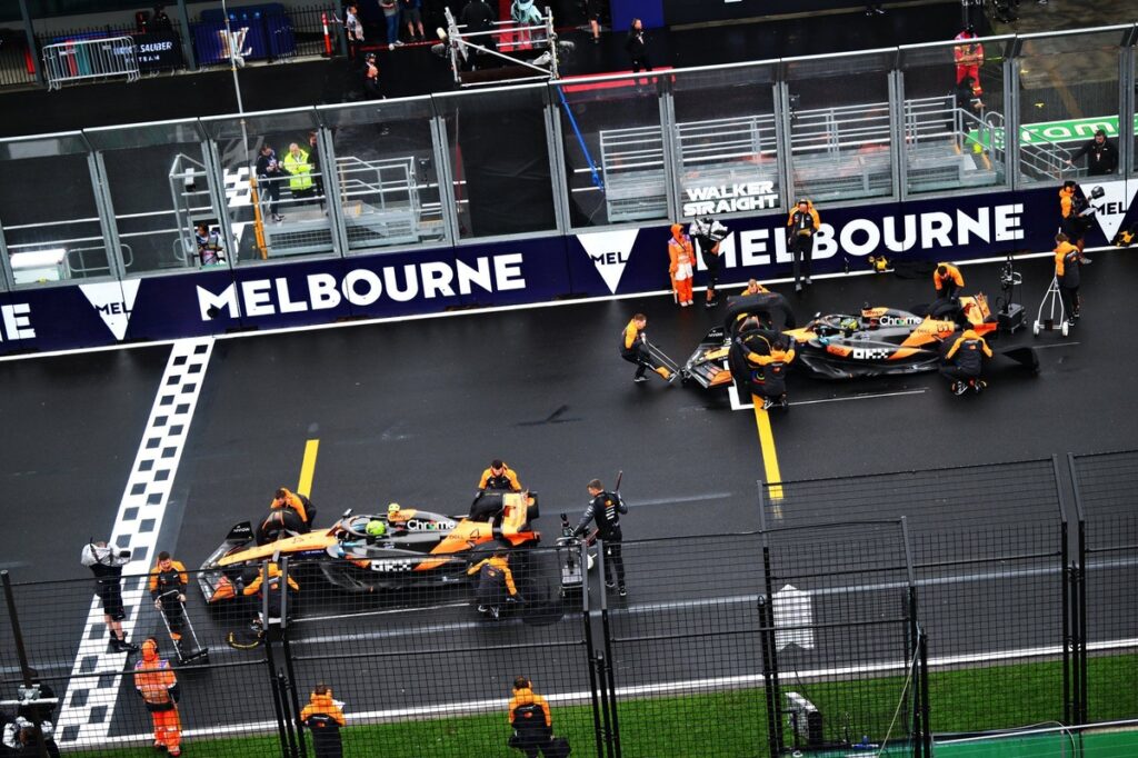 Does McLaren’s Melbourne team order set the bar for a Norris/Piastri F1 title fight?