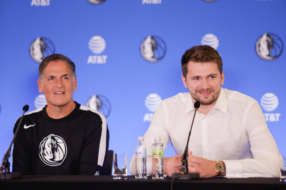 LJUBLJANA, SLOVENIA - 2021/08/10: Dallas Mavericks owner Mark Cuban and Luka Doncic speak at a press conference.
Slovenian NBA star, Luka Doncic signed a five-year 207-million-dollar contract extension with the Dallas Mavericks. Mark Cuban, Mavericks owner, head coach Jason Kidd, general manager Nico Harrison and advisor Dirk Nowitzki arrived in Slovenia to formalize the deal. (Photo by Luka Dakskobler/SOPA Images/LightRocket via Getty Images)