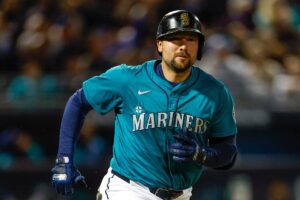 Mariners reportedly sign catcher Cal Raleigh to massive 6-year, 5 million extension