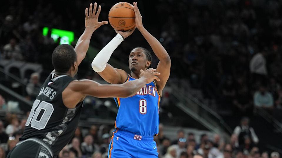 NBA: Oklahoma City Thunder at San Antonio Spurs