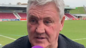 ‘Is that the legendary Dwight Gayle…?’ Steve Bruce has salty response to former Newcastle star’s training allegations