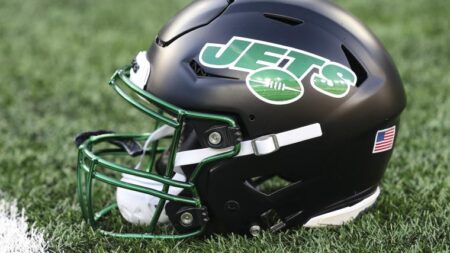 Jets predicted to sign projected .5 million quarterback to serve as potential starter