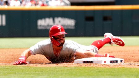 Both of Phillies’ spring roster battles are down to 1-on-1 – NBC Sports Philadelphia