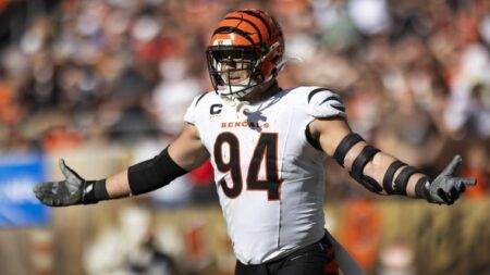 Why did Sam Hubbard retire? Bengals edge rusher shockingly hangs up his cleats