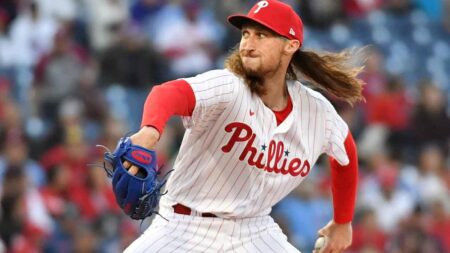 Strahm has sore shoulder; injuries mounting in NL East