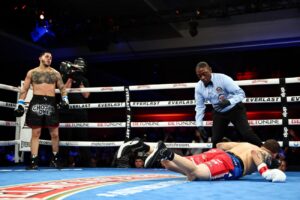 Boxing Results: Bloated Berlanga Blows Out Gonzalez-Ortiz in First-Round