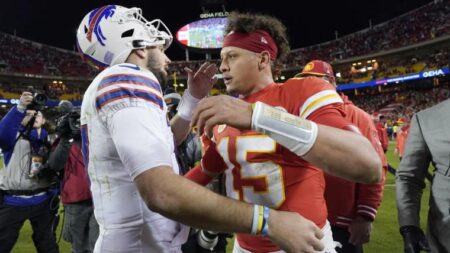 Chiefs may be competing with arch-rival to trade for  million two-time Pro Bowler