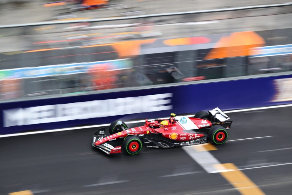 Hamilton’s Ferrari debut race “a crash course” in the wet