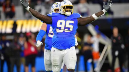 Chargers best defensive lineman from 2024 agrees to deal with the other L.A. team