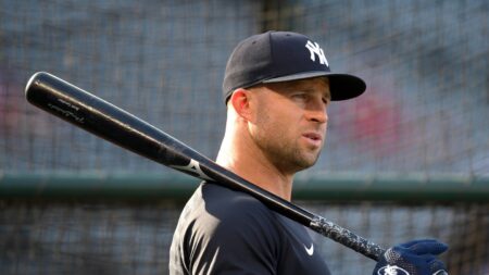 14-year-old son of former Yankees OF Brett Gardner dies after falling ill during vacation