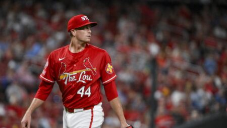 Kyle Gibson returns to Baltimore Orioles, agrees to one-year, .25 million contract