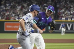 Dodgers hot streak against Cy Young winners ends during loss to Diamondbacks