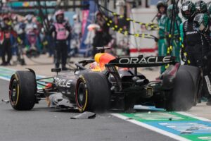 “too easy” to blame F1 pitstop failures on personnel changes