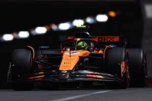 Norris snatches pole from Leclerc and Piastri