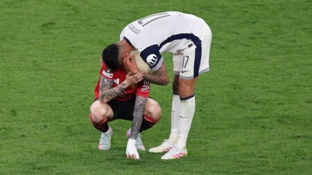 Cristian Romero shows true colours with gesture moments after Tottenham win Europa League against Man Utd