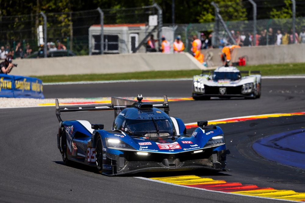 #35 Alpine Endurance Team Alpine A424: Paul-Loup Chatin, Ferdinand Habsburg, Charles Milesi