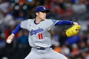 Dodgers rookie Roki Sasaki gets 1st MLB win in 10-3 victory over Braves