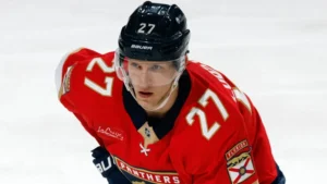 Why Eetu Luostarinen was ejected for controversial hit to Jackson Blake in Panthers vs. Hurricanes