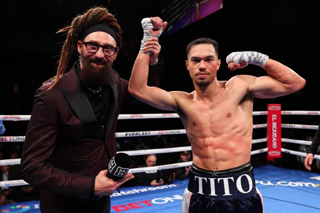 Ernesto Mercado Calls Richardson Hitchins a ‘Fake Champion’