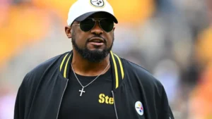 Steelers predicted to dump Aaron Rodgers for 0 million Pro Bowl quarterback in shocking idea