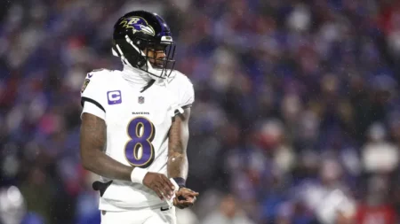 Ravens star reveals plans to take Lamar Jackson’s jersey number 8