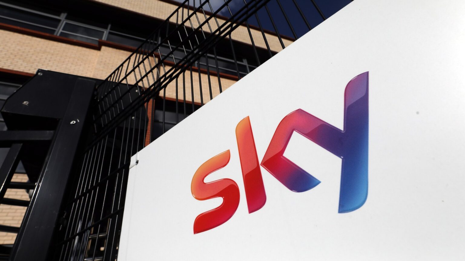 Sky Sports AXE popular long-running programme loved by Jurgen Klopp leaving staff ‘bewildered by the direction’