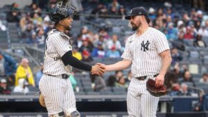 Carlos Rodon, Yankees' bullpen continues hot stretch in sweep of Rangers: 'It's a collective effort'