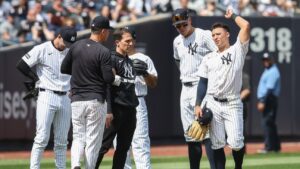 Yankees' Anthony Volpe avoids the worst, for now, after injury scare Saturday vs. Rays