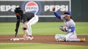 Francisco Lindor, Francisco Alvarez's ‘unreal’ caught stealing helps Mets close out win over Diamondbacks