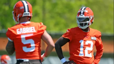 Browns cutting ties with Shedeur Sanders, Dillon Gabriel could be result of shocking starting QB winner