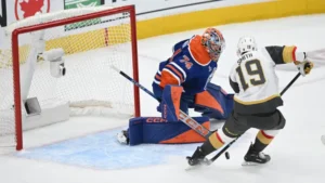 Reilly Smith game-winner: Golden Knights RW comes up clutch with last-second goal to beat Oilers in Game 3