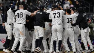 Yankees score three unanswered, capped by Jasson Dominguez's walk-off home run, to beat Rangers, 4-3