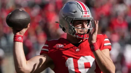 Steelers predicted to ditch Will Howard and Aaron Rodgers for 31-TD quarterback