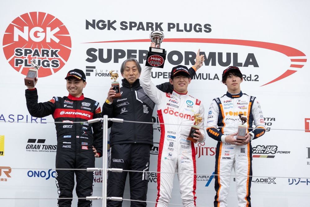 The team followed up its Suzuka clean sweep with another in the next round at Motegi