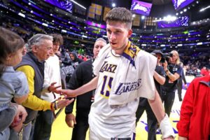Plaschke: A painful truth: Lakers must trade Austin Reaves
