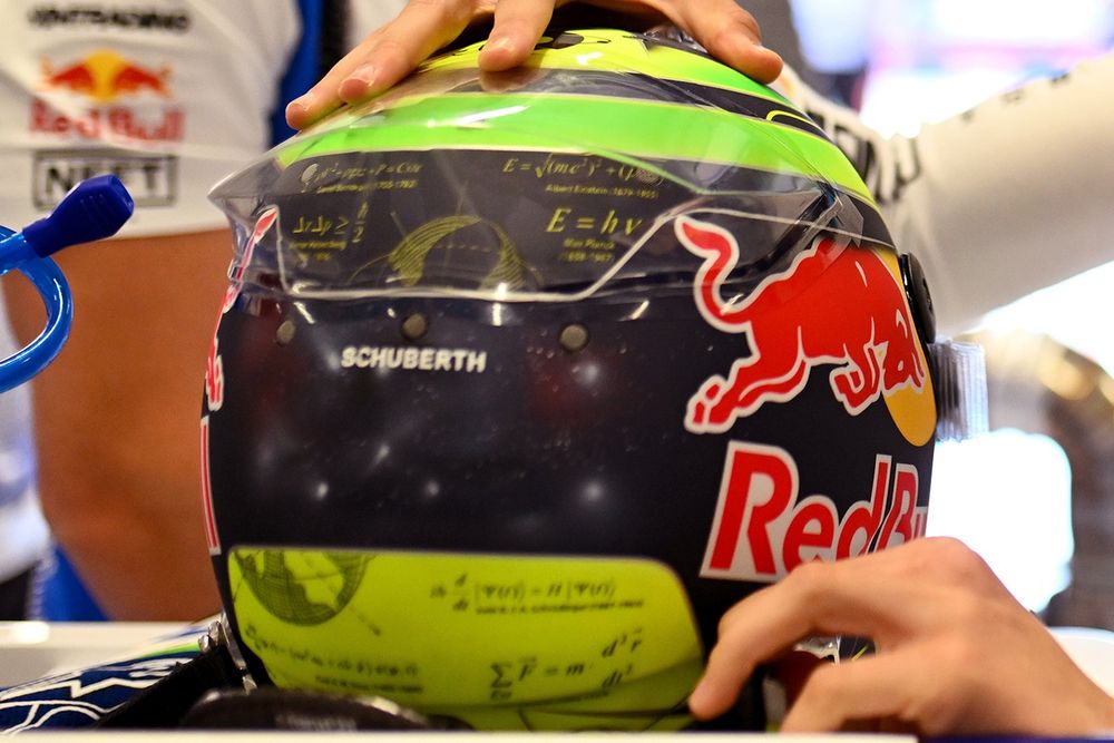 Isack Hadjar's helmet