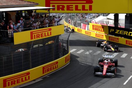 Leclerc leads Verstappen in FP3 as Hamilton crashes