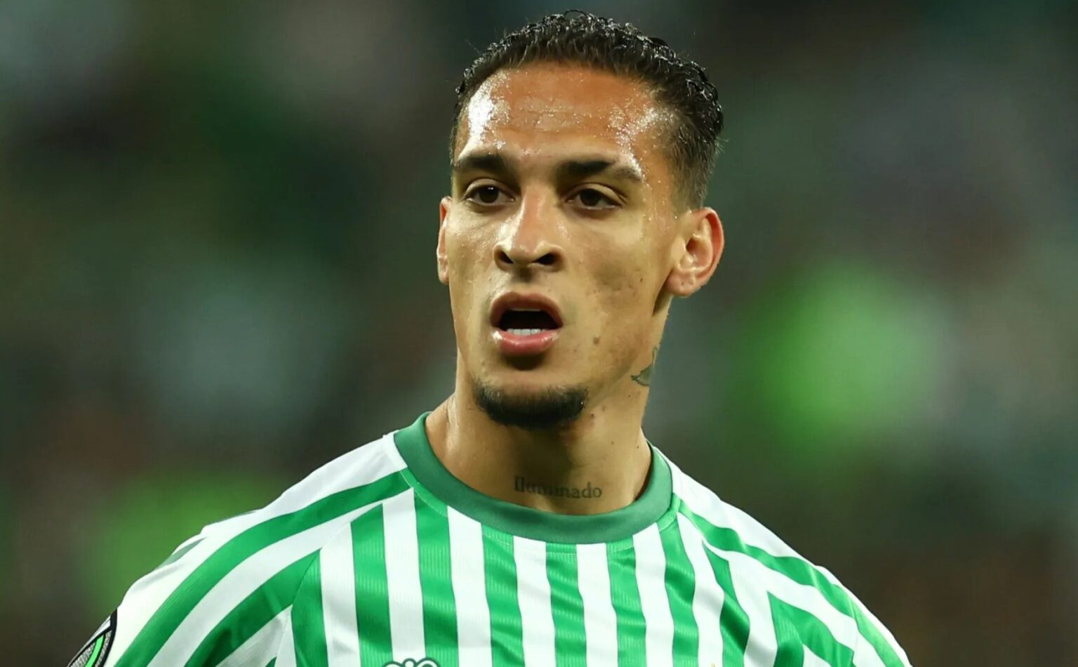 Real Betis considering rare transfer gambit to complete Antony switch which would see him part-owned by Man Utd